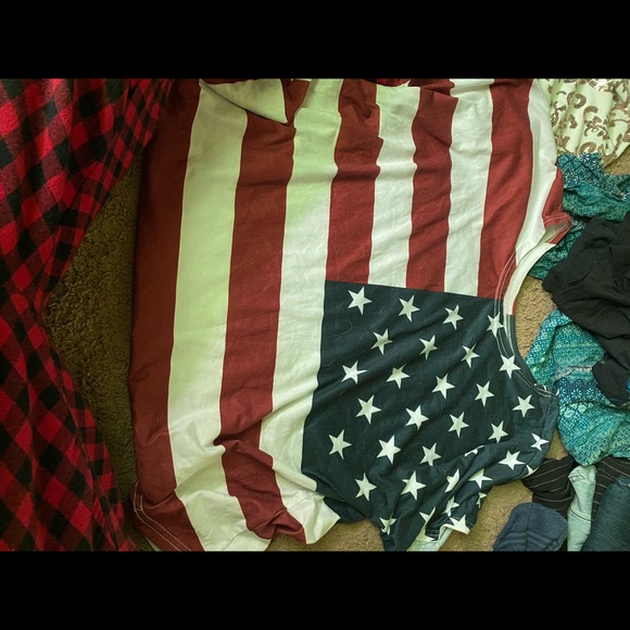 Clothes - Picture 16 of 16